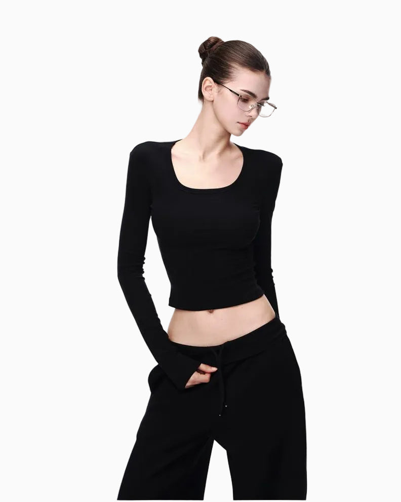 Fitted Scoop-Neck Long-Sleeve Top