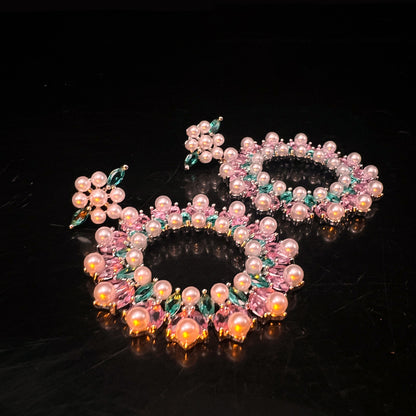 Cluster Pearls Hoop Earrings