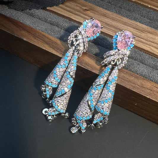 Fluid Curve Drop Earrings