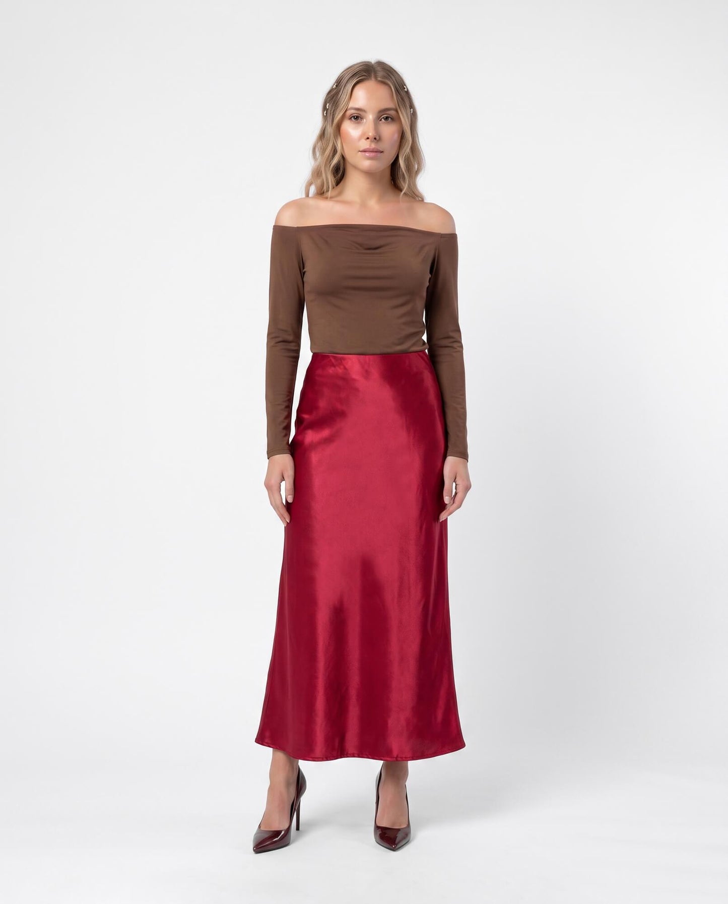 Off-Shoulder Long Sleeve Fitted Top